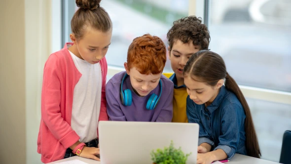Cross-Platform Education Apps
